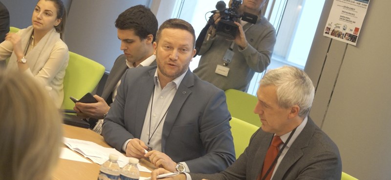 MSZP: Ujhelyi félreáll, hogy Kunhalmi lehessen a választmányi elnök