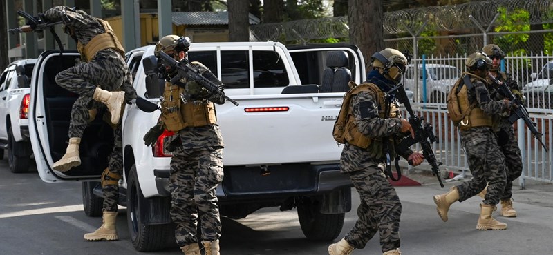 Los estadounidenses se han retirado, los talibanes ya controlan el aeropuerto de Kabul, minuto a minuto sobre la situación en Afganistán.