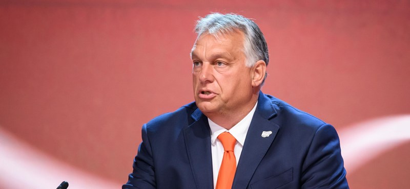 Orbán carried out a military inspection on his factions