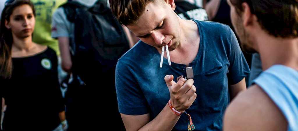 Illegális lenne a dohányzás a fiataloknak Új-Zélandon