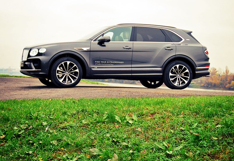 Supreme Manifesto - we tested the Bentley Bentayga