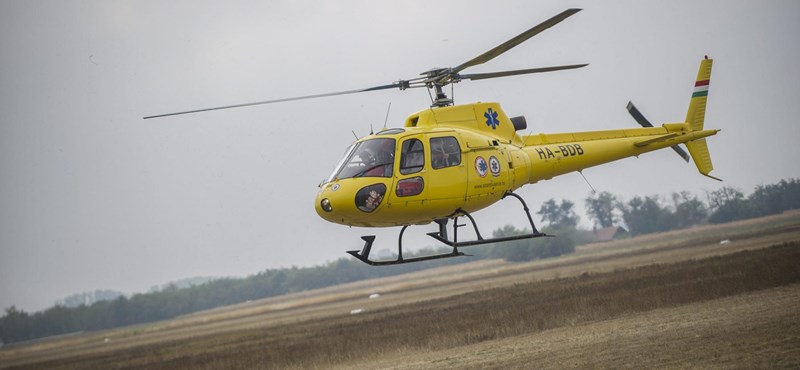 A 21-month-old girl in Szekszárd fell from the third-floor balcony