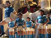 What does Maradona look for in a nativity scene?