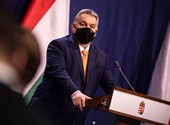 Medián: Hasít a migránsozós narratíva, de itthon nincs többsége Orbán vétójának 