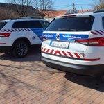 Skoda szabadidő-autókba ülnek a magyar rendőrök