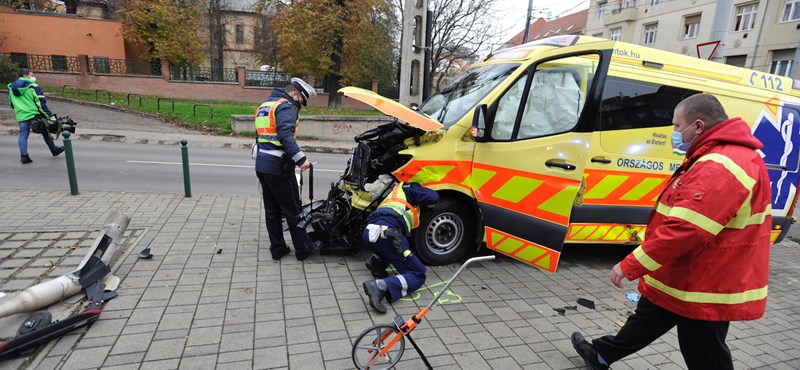 He collided with Audi and was hit by a pedestrian by an ambulance on Vienna Road