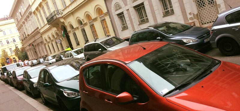 Már az V. kerületi fideszes polgármesternek is sok lett kicsit az ingyenes parkolásból