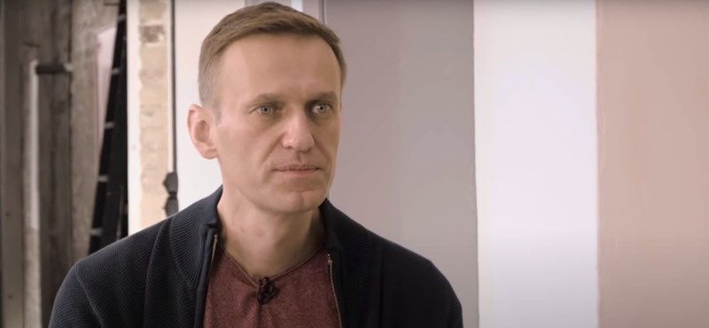 Extraditing himself as a spy chief, Navalny called his killer, who told him how he had been poisoned.