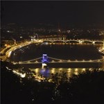 Chain Bridge Photos Received New Decorative Lighting Due to World Cup